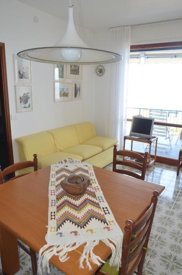 Rocce Di Capo Mimosa - Cervo Apartment Ngoại thất bức ảnh