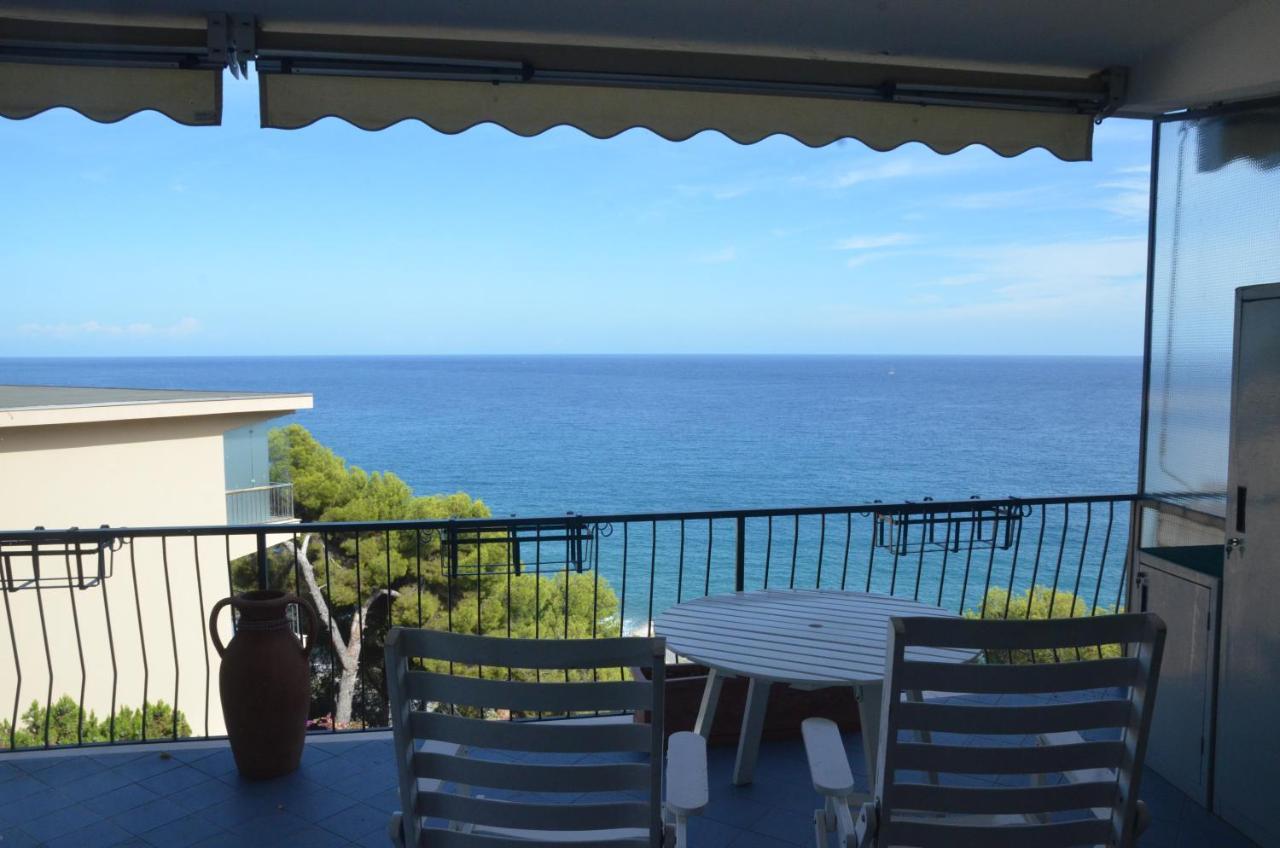 Rocce Di Capo Mimosa - Cervo Apartment Ngoại thất bức ảnh
